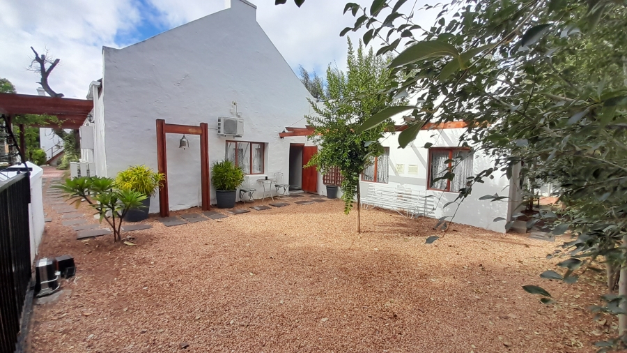 10 Bedroom Property for Sale in Robertson Western Cape